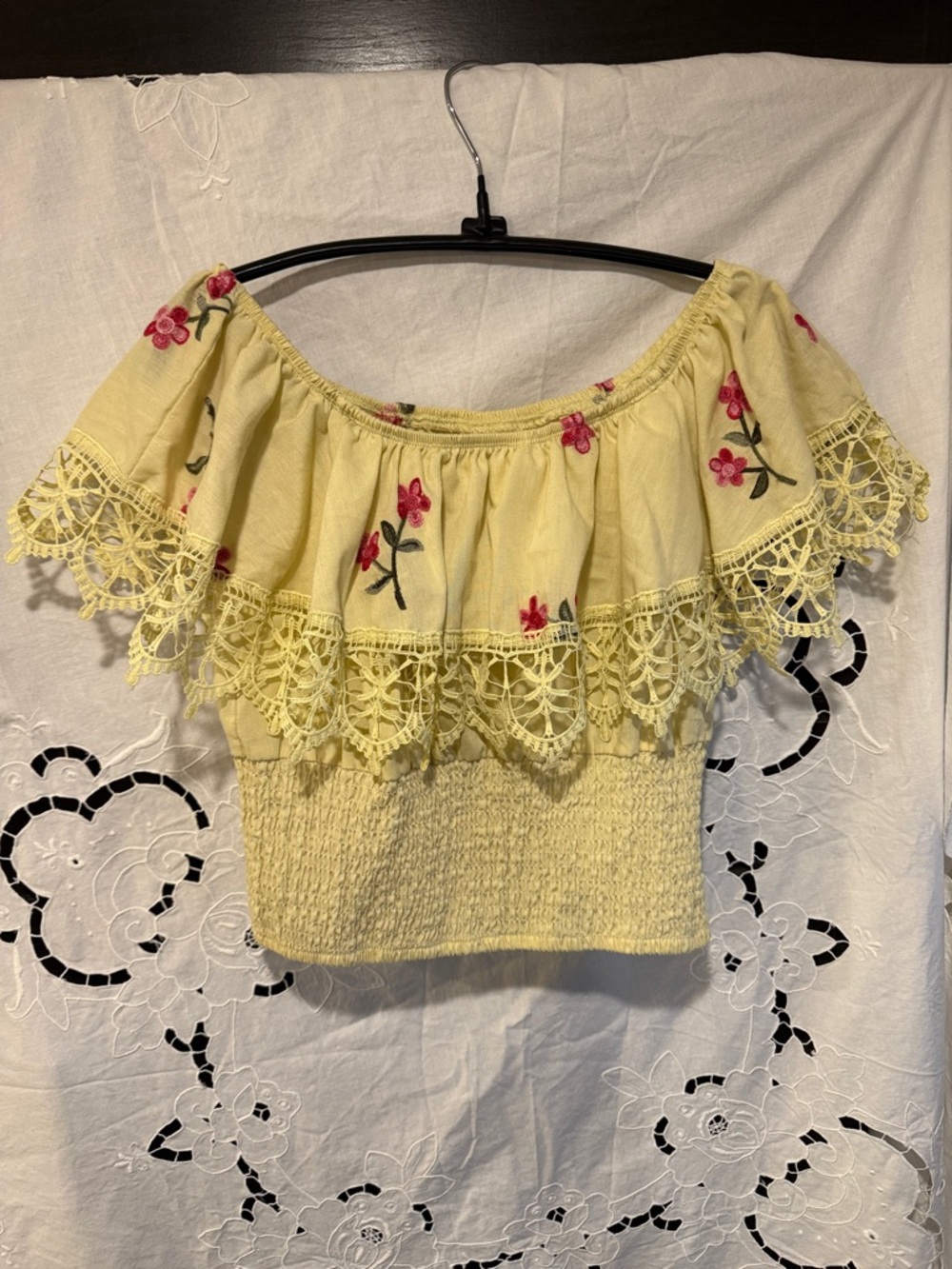 Haute Project Yellow Off-Shoulder Smocked Crop Top 70’s Pink Floral Embroidery S